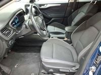 Gebraucht Ford Focus Cool & Connect 150 PS (110 kW) 2021 Blau Limousine