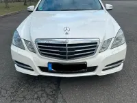 Gebraucht Mercedes E250 Avantgarde 204 PS (150 kW) 2011 Weiß Kombi