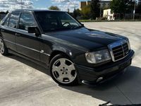 Gebraucht Mercedes E300 239 PS (175 kW) 1989 Schwarz Limousine