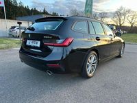Gebraucht BMW 320 Advantage 190 PS (139 kW) 2020 Schwarz Kombi