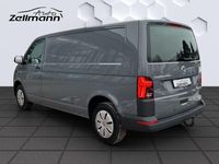 Gebraucht VW T6.1 110 PS (80 kW) 2024 Grau Van