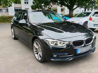 Gebraucht BMW 318 Sport Line 150 PS (110 kW) 2018 Schwarz Kombi