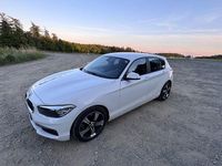 Gebraucht BMW 118 Advantage 136 PS (100 kW) 2017 Weiß Kleinwagen