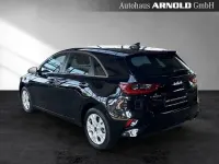Gebraucht Kia Ceed Comfort 140 PS (102 kW) 2025 Zilinaschwarz Kleinwagen