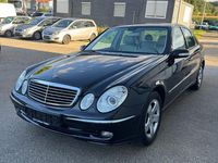 Gebraucht Mercedes E280 Avantgarde 190 PS (139 kW) 2005 Schwarz Limousine
