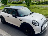 Second-hand Mini Cooper SE 135 kW (184 CP) 2023 Alb Hatchback