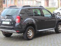 Usado Dacia Duster 105 HP (77 kW) 2011 Preto SUV