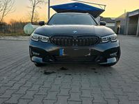 Gebraucht BMW 318 150 PS (110 kW) 2020 Schwarz Kombi