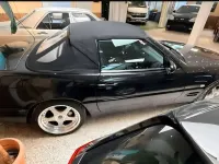 Second-hand Mercedes SL320 224 CP (164 kW) 1999 Negru Cabrio