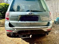 Gebraucht Subaru Forester Active 147 PS (108 kW) 2011 Grün SUV