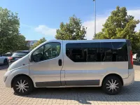 Gebraucht Opel Vivaro 145 PS (106 kW) 2008 Silber Van / Kleinbus