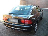 Gebraucht Ford Escort 90 PS (66 kW) 1997 Schwarz Limousine