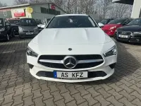 Gebraucht Mercedes CLA200 Shooting Brake 150 PS (110 kW) 2023 Weiß Kombi
