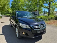 Gebraucht VW Tiguan Team 150 PS (110 kW) 2011 Deep black perleffekt SUV