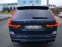 Gebraucht Volvo XC60 145 PS (106 kW) 2023 SUV