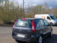 Gebraucht Ford Fusion 75 PS (55 kW) 2006 Grau Kleinwagen