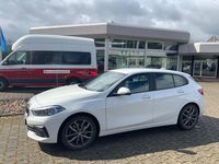 Gebraucht BMW 120 Advantage 190 PS (139 kW) 2023 Weiß Kleinwagen