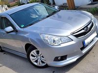 Gebraucht Subaru Legacy Trend 150 PS (110 kW) 2011 Silber Limousine