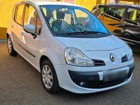 Second-hand Renault Modus 87 CP (63 kW) 2011 Alb Monovolum