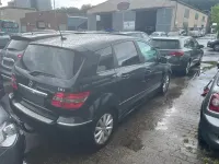 Gebraucht Mercedes B180 109 PS (80 kW) 2011 Schwarz Van / Kleinbus