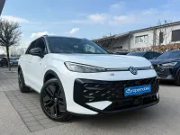 Neu VW T-Roc Pro 150 PS (110 kW) 2026 Pure white / dach in schwarz SUV