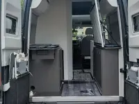 Gebraucht VW California California 177 PS (130 kW) 2025 Grau Van