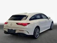 Gebraucht Mercedes CLA250 160 PS (117 kW) 2023 Polarweiß Coupé