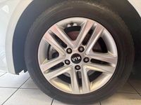 Gebraucht Kia Ceed Vision 101 PS (74 kW) 2020 Weiß Kleinwagen