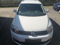 Gebraucht VW Golf VII Highline 105 PS (77 kW) 2012 Candyweiss Limousine