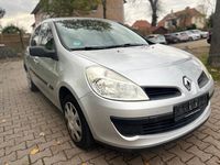 Gebraucht Renault Clio II 75 PS (55 kW) 2008 Silber Kleinwagen