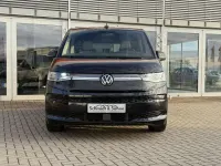 Używany VW T7 Style 150 KM (110 kW) 2024 Czarny Van