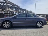 Gebraucht VW Phaeton 239 PS (175 kW) 2011 Braun Limousine