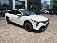 Neu Kia K4 150 PS (110 kW) 2026 Weiß Kombi