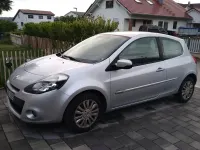 Gebraucht Renault Clio 55 PS (40 kW) 2011 Silber Kleinwagen