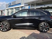Gebraucht Ford Kuga ST-Line X 186 PS (136 kW) 2025 Schwarz SUV