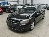 Gebraucht Mercedes A200 136 PS (100 kW) 2014 Schwarz Kleinwagen