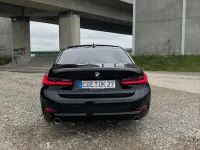 Second-hand BMW 320 Luxury Line 184 CP (135 kW) 2020 Negru Berlinǎ