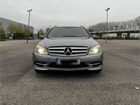 Gebraucht Mercedes C220 Avantgarde 170 PS (125 kW) 2011 Grau Kombi