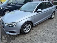 Gebraucht Audi A3 Basis 116 PS (85 kW) 2020 Florettsilber metallic Limousine