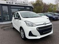 Gebraucht Hyundai i10 Basis 67 PS (49 kW) 2017 Weiß Kleinwagen
