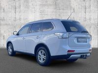 Gebraucht Mitsubishi Outlander 150 PS (110 kW) 2015 Weiß SUV