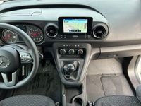 Gebraucht Mercedes Citan 112 116 PS (85 kW) 2023 Weiß Van / Kleinbus