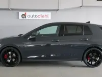 Gebraucht VW Golf VIII GTI 265 PS (194 kW) 2025 Grau Limousine