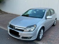 Gebraucht Opel Astra 105 PS (77 kW) 2004 Silber Kleinwagen