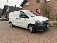 Usado Mercedes Vito 88 HP (64 kW) 2016 Branco Van