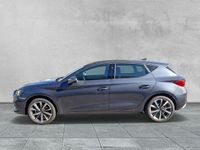 Używany Seat Leon FR 150 KM (110 kW) 2025 Szary Sedan/Limuzyna