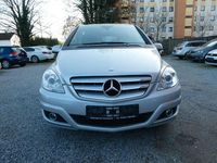 Gebraucht Mercedes B160 95 PS (69 kW) 2010 Silber Van / Kleinbus