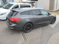 Gebraucht Ford Focus 120 PS (88 kW) 2018 Grau Limousine