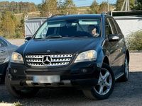 Gebraucht Mercedes ML320 200 PS (147 kW) 2006 SUV