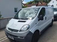 Gebraucht Opel Vivaro 82 PS (60 kW) 2004 Weiß Van / Kleinbus